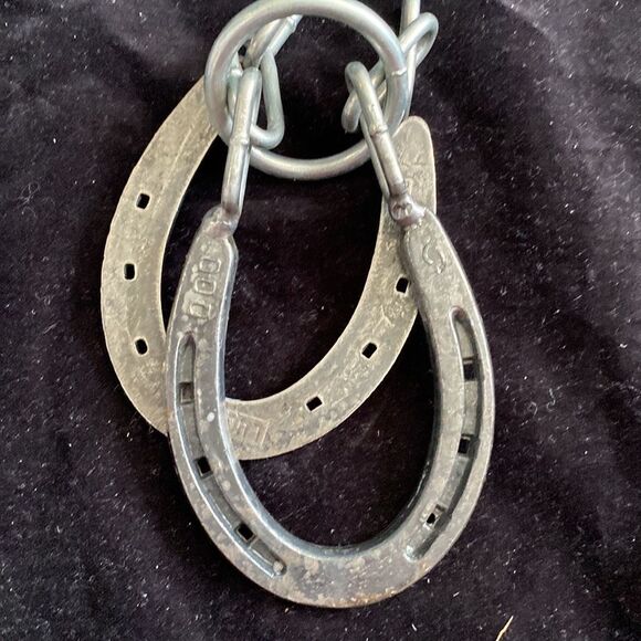 Set of Heavyweight Lucky 7 Horseshoes - Picture 1 of 8
